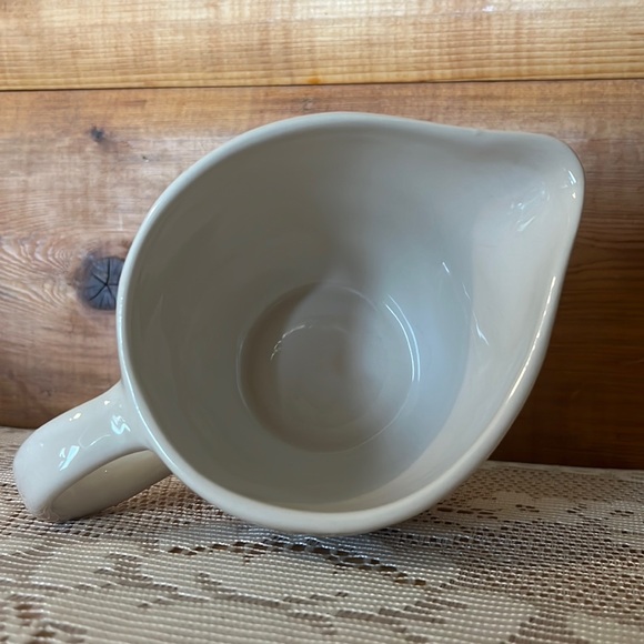 “Cream” Raw Dunn Creamer Cup - Picture 4 of 5